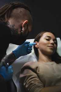 Piercingové studio Black Lotus place picture